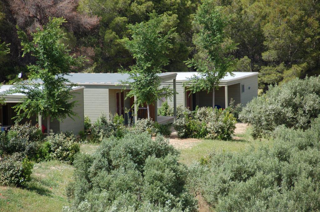 Camping Terra Alta Bot الغرفة الصورة