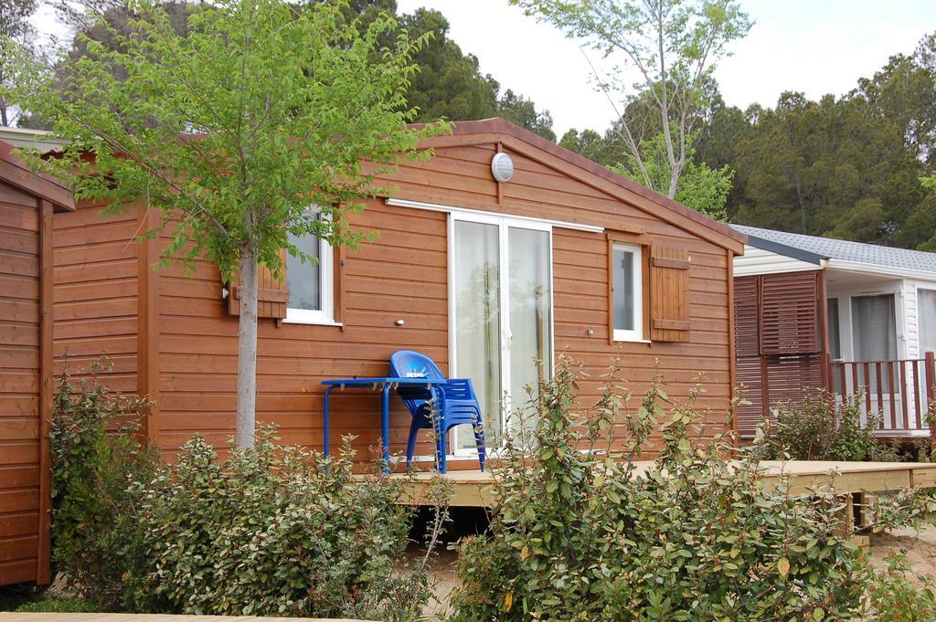 Camping Terra Alta Bot الغرفة الصورة