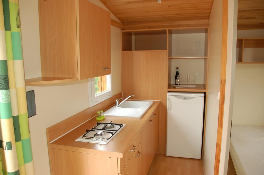 Camping Terra Alta Bot الغرفة الصورة
