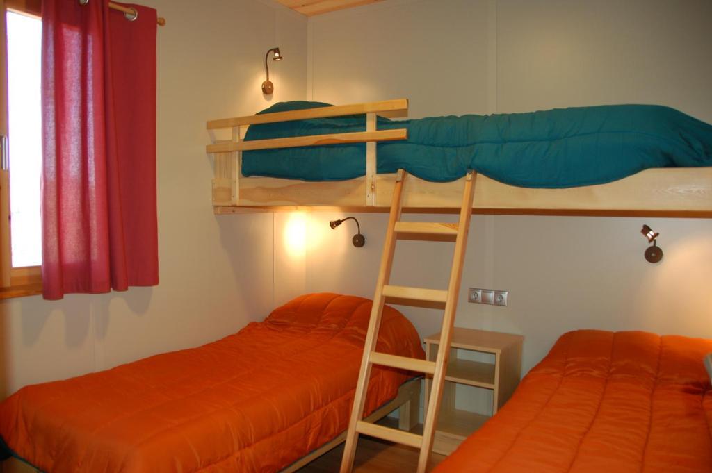 Camping Terra Alta Bot الغرفة الصورة