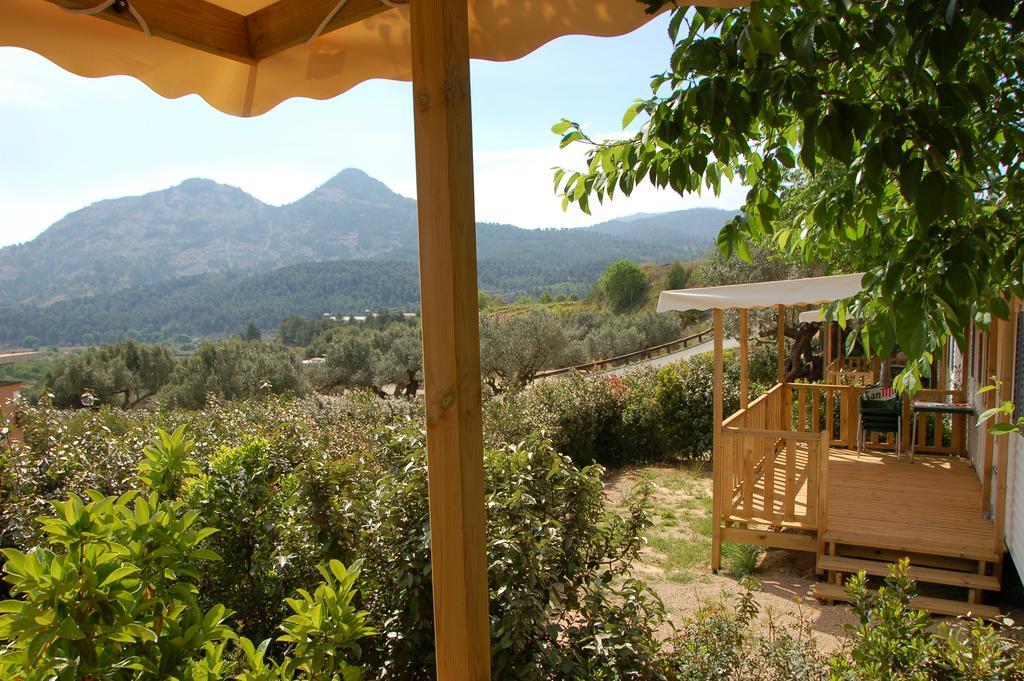 Camping Terra Alta Bot المظهر الخارجي الصورة