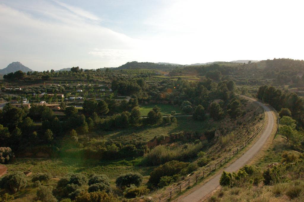 Camping Terra Alta Bot المظهر الخارجي الصورة
